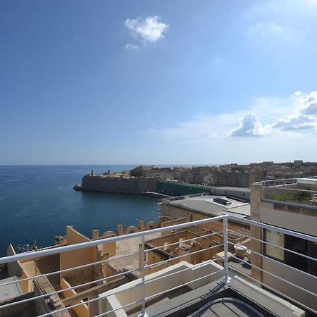 Vallettadreamsuites Groud Floor Shared Sea View Rooof Terrace Eksteriør billede